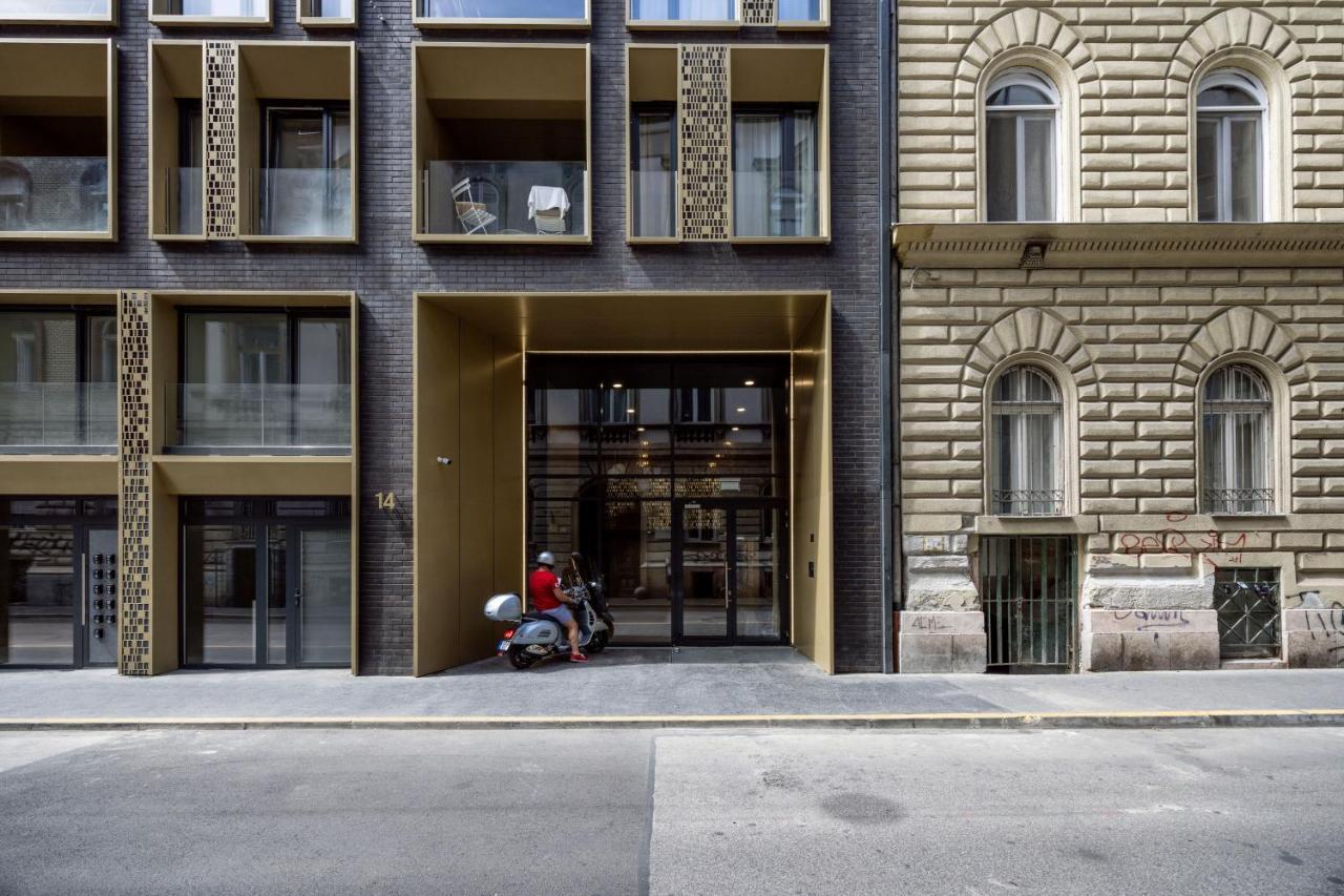 Walnut Tree Apartment Budapest Luaran gambar